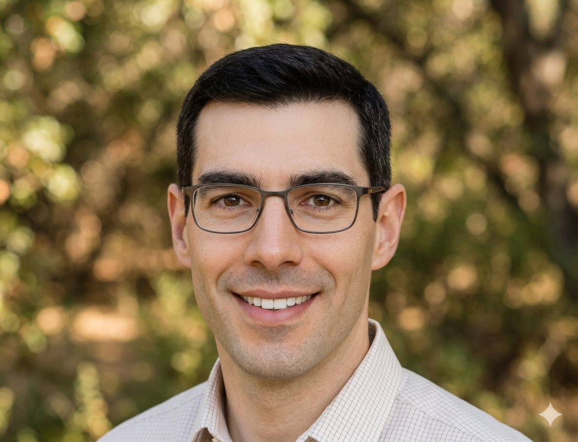 Headshot of Aaron Magette